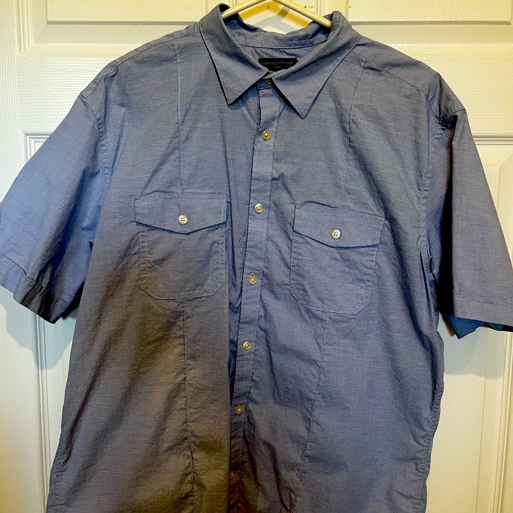 Mens Banana Republic button down shirt